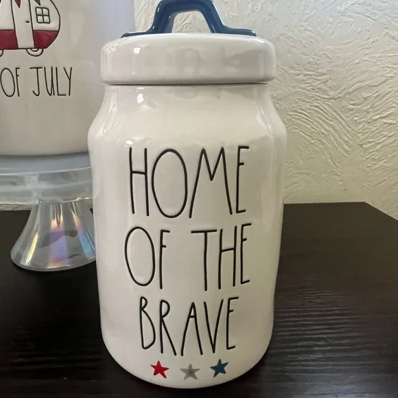 Rae Dunn Patriotic Set of 3 Canisters 2 Flower Vases and 2 Mugs